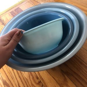 Moody Blues Pyrex Nesting Bowls